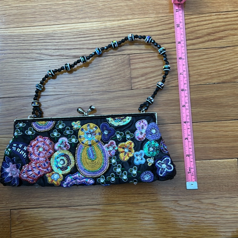 Beaded & Sequin Clutch - Picture 7 of 9